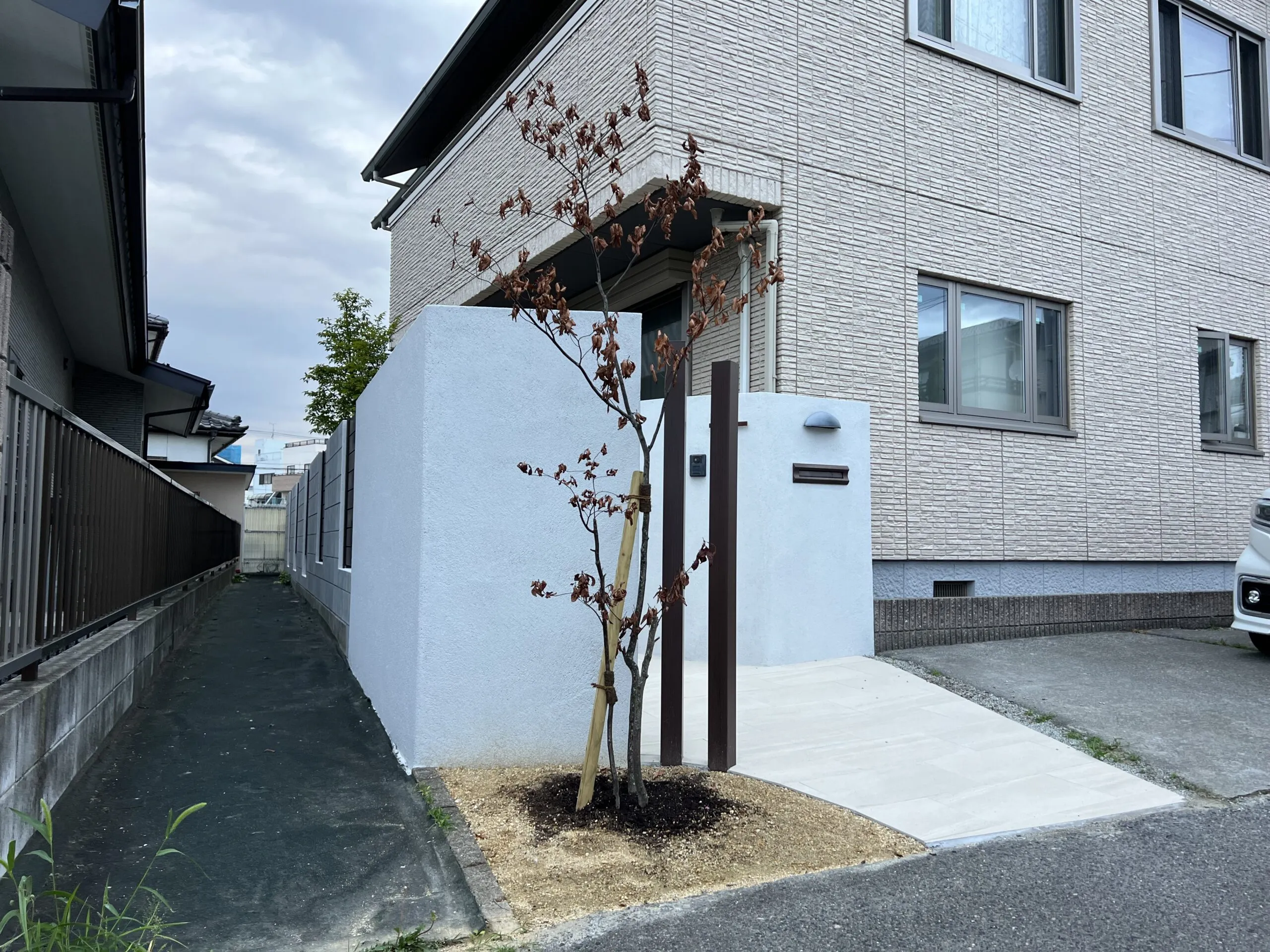 美ブロ、角柱、植栽、デザイン塀